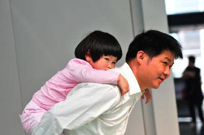 Ů������������Զ�ı�������