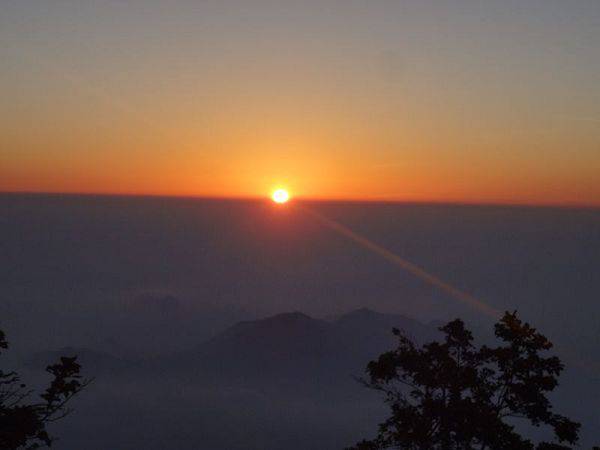 ̩ɽ֮������