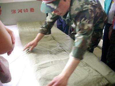 �ι�����������