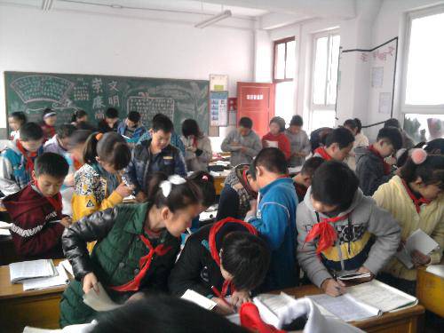 ������˼�롱��ҵչ    ����������