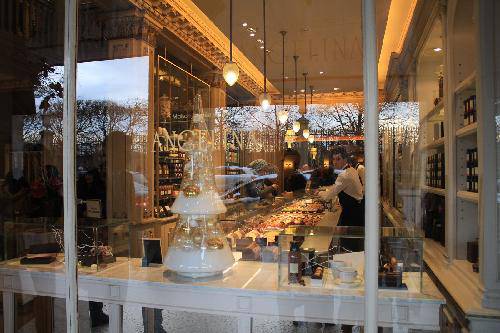 �۳�����