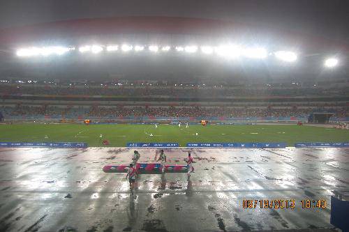 �����񻶣�����Ƭ������