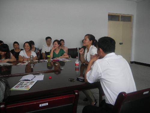 �ұ����Ҹ���ײ��һ��������