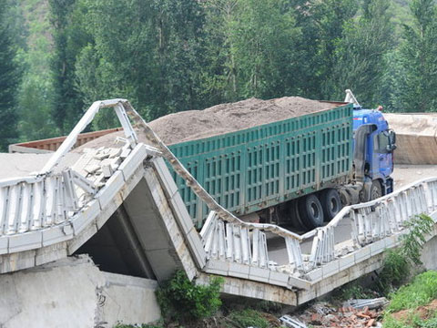 ��������ʦ������֮����ѹ���ŵ���ʾ-С������·�ˣ�6��2012-7-24