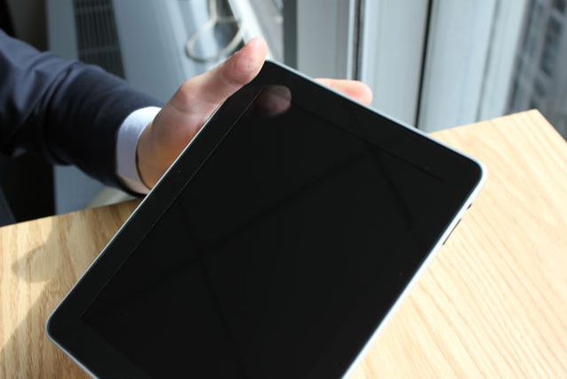 Ipad����ʹ�ô���ʱ�䳬��11Сʱ-δ��ȡ��Thinkpad��Macbook