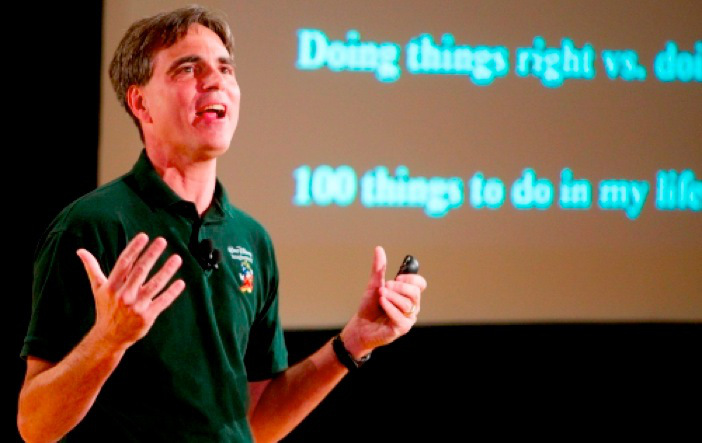 ��Խ���һ�� - Randy Pausch��С������ô��һ�����ʦ