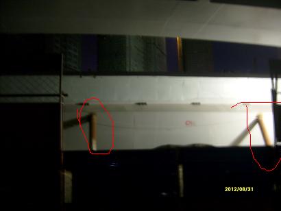 С�����ڹ���������̲���ţ����ţ���ҹ͵��ͼƬ.2012��8��31�գ�9��2�շ�����ԭ����