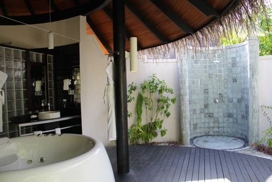 ��Dana������������С��ռ�ƪ~ϣ������¶��~����֮��~����ͼ~��һ��