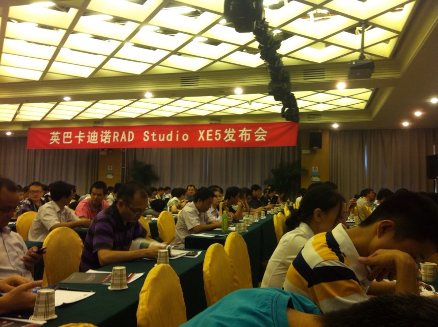 ǿ�ҽ��鿪���°��, ר�̽��ƶ�������