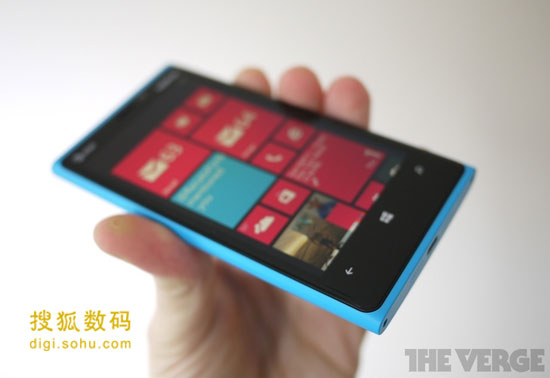 ŵ����Lumia 920��ý����: �������� Ӧ���ѷ�