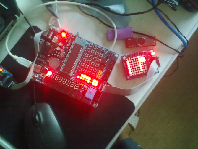 ��һ������Ŀ֮��Ƭ��ʵ�ֲ�����С��Ϸ